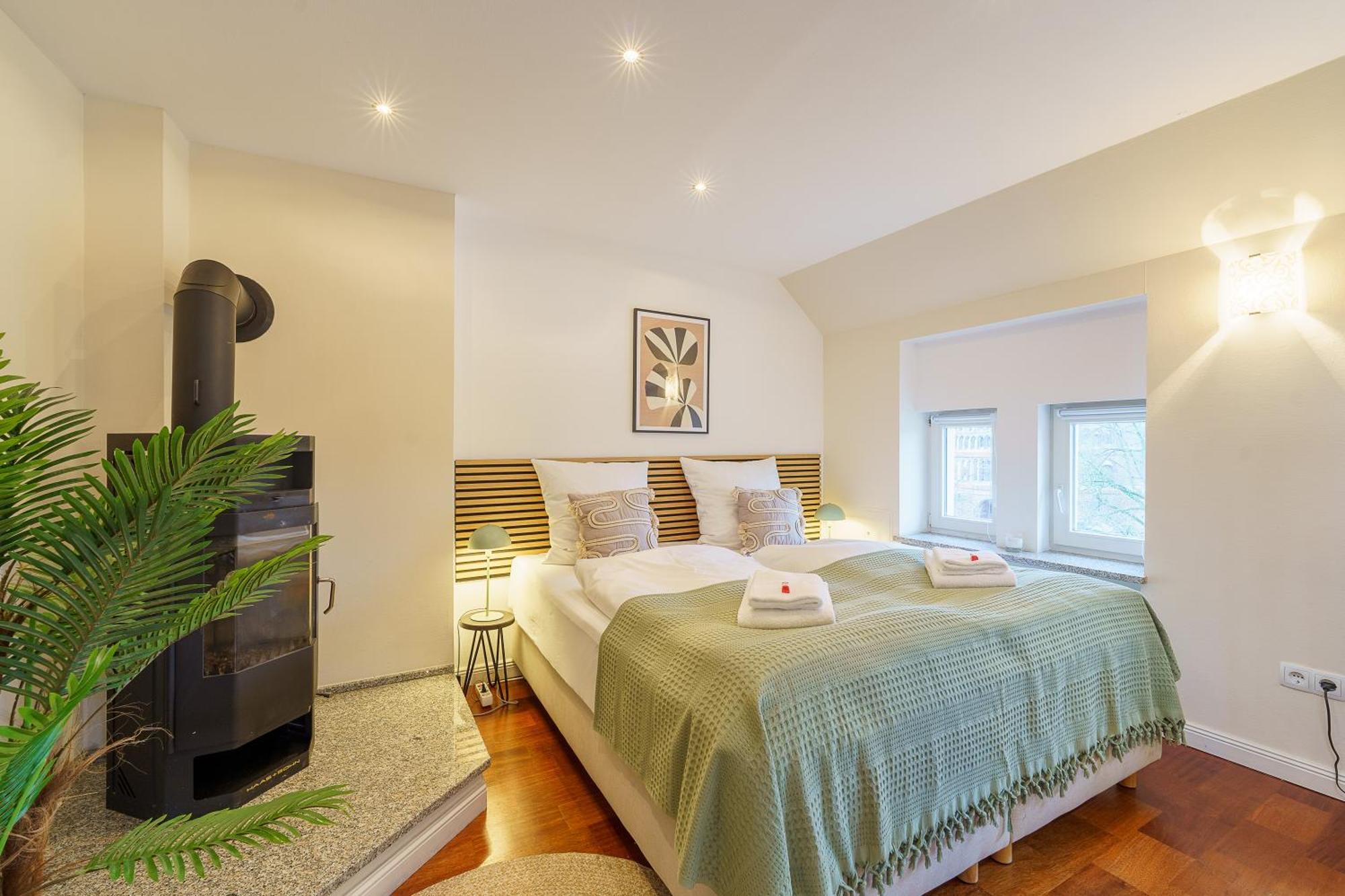 Maisonette Am Holstentor Mit Dachterrasse Und Heimkino 吕贝克 外观 照片